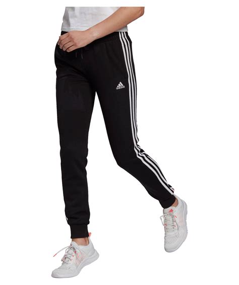 adidas jogginghose damen samt|Trainingshose für Damen mit coolem Look .